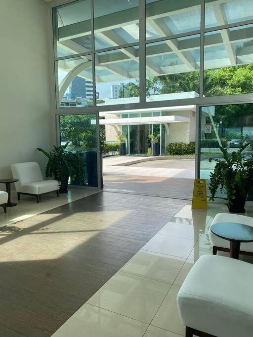 Apartment Amplo E Acesso A